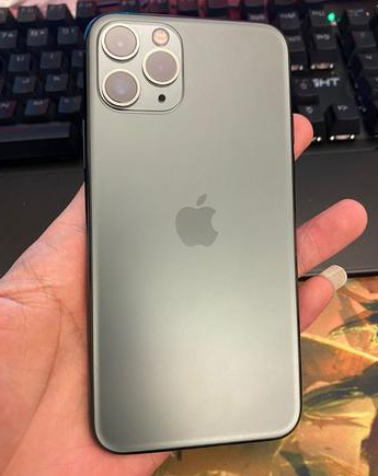 铜川苹果维修点分享iPhone 11 Pro黑屏小众故障解析 